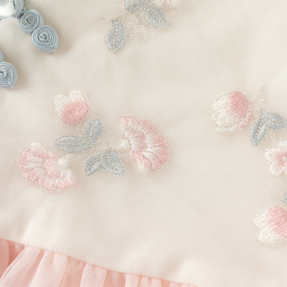 فستان بنات طويل الأكمام من التول باللون الوردي مع تطريز دقيق بأسلوب صيني عصري (يشمل زينة معلق زهرية)