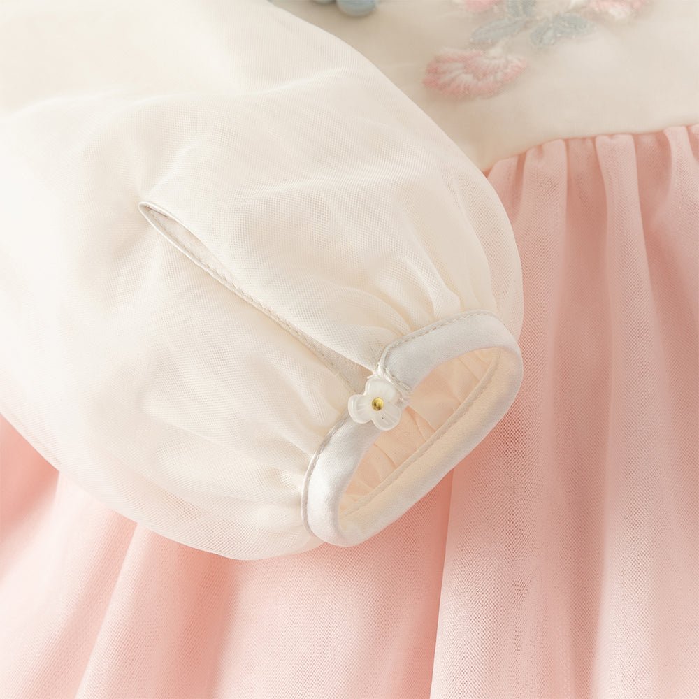 فستان بنات طويل الأكمام من التول باللون الوردي مع تطريز دقيق بأسلوب صيني عصري (يشمل زينة معلق زهرية)