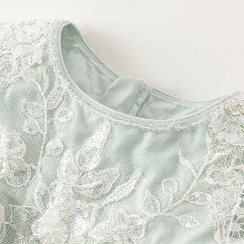 فستان صيفي للبنات باللون الأخضر من التول مع دانتيل مطرز بتصميم فاخر