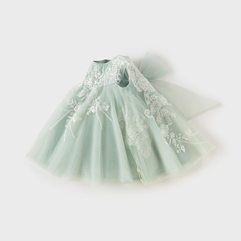فستان صيفي للبنات باللون الأخضر من التول مع دانتيل مطرز بتصميم فاخر