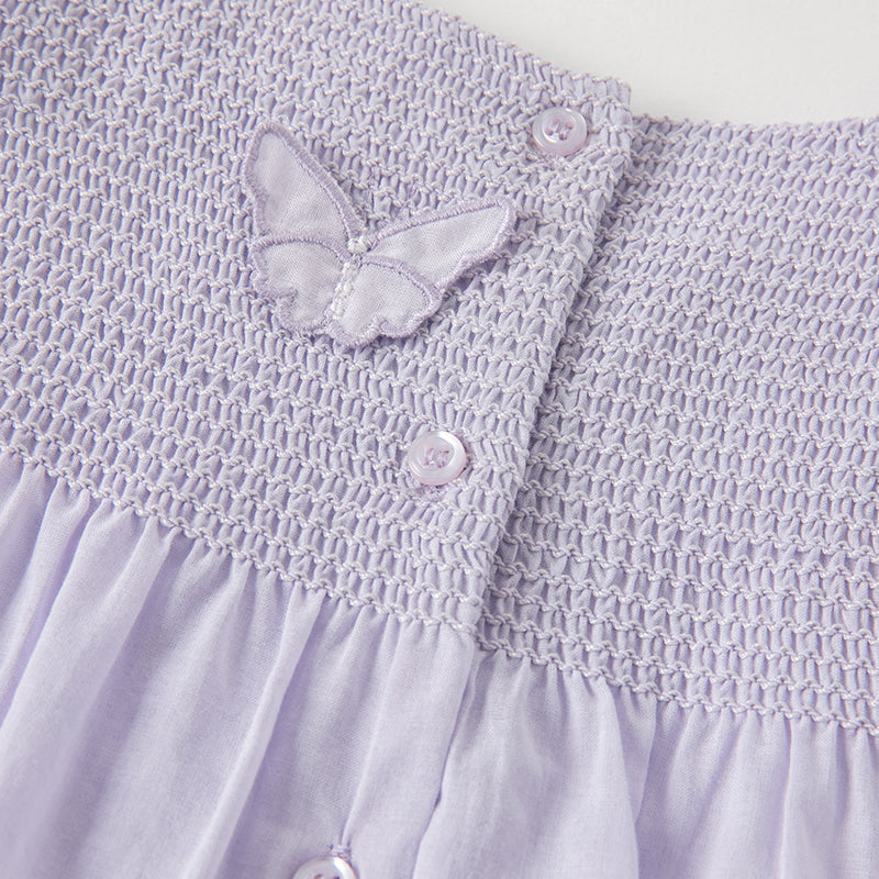 فستان بناتي صيفي بدون أكمام باللون البنفسجي الفاتح، بتصميم أميرة مزين بفراشات ثلاثية الأبعاد