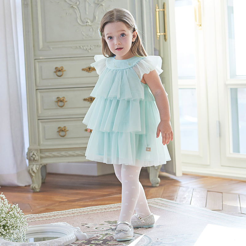 فستان بنات صيفي شبكي باللون الأخضر الفيروزي الفاتح بتنورة كيك متعددة الطبقات