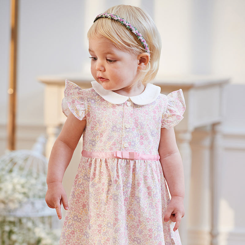 فستان بنات صيفي وردي بطباعة زهرية من القطن بأسلوب لطيف