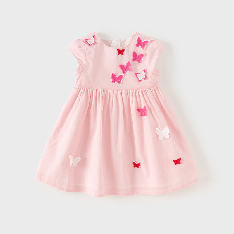 فستان بنات صيفي باللون الوردي من القطن مع زينة على شكل فراشة بأسلوب أميرة