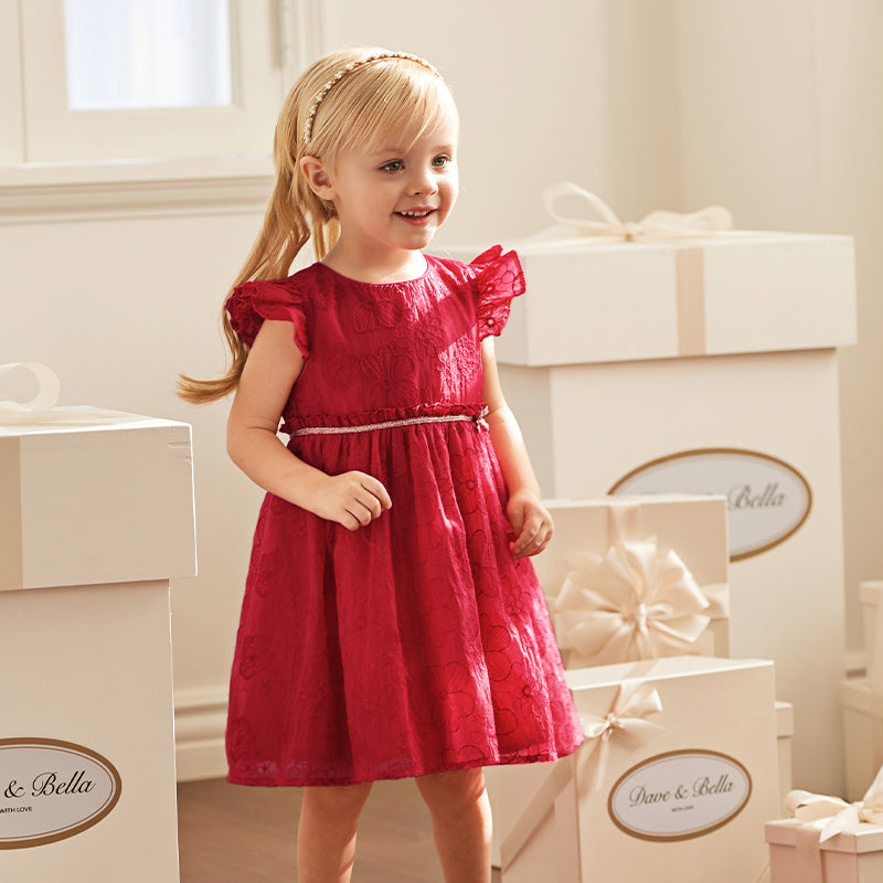 فستان بنات صيفي باللون الأحمر بتطريزات أسلوب أميرة