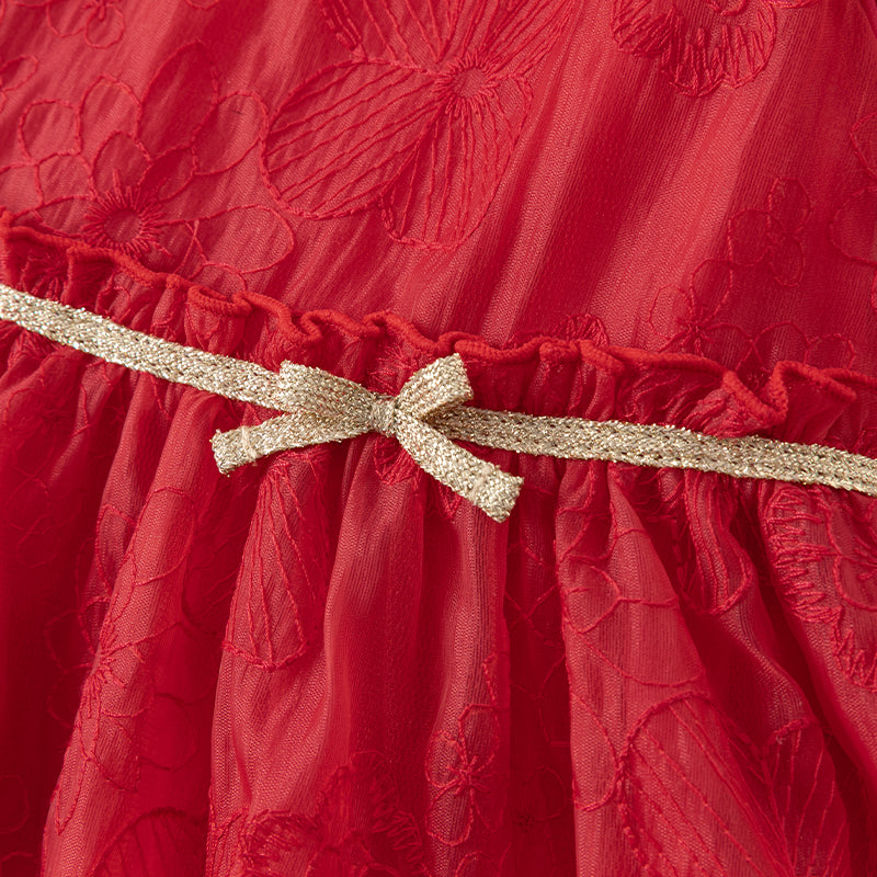 فستان بنات صيفي باللون الأحمر بتطريزات أسلوب أميرة