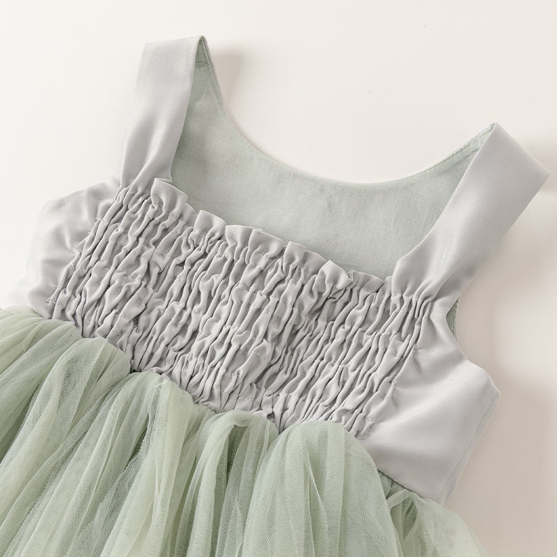 فستان صيفي للبنات الصغيرات بدون أكمام من التول باللون الأخضر على شكل أميرة