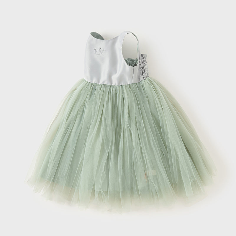 فستان صيفي للبنات الصغيرات بدون أكمام من التول باللون الأخضر على شكل أميرة