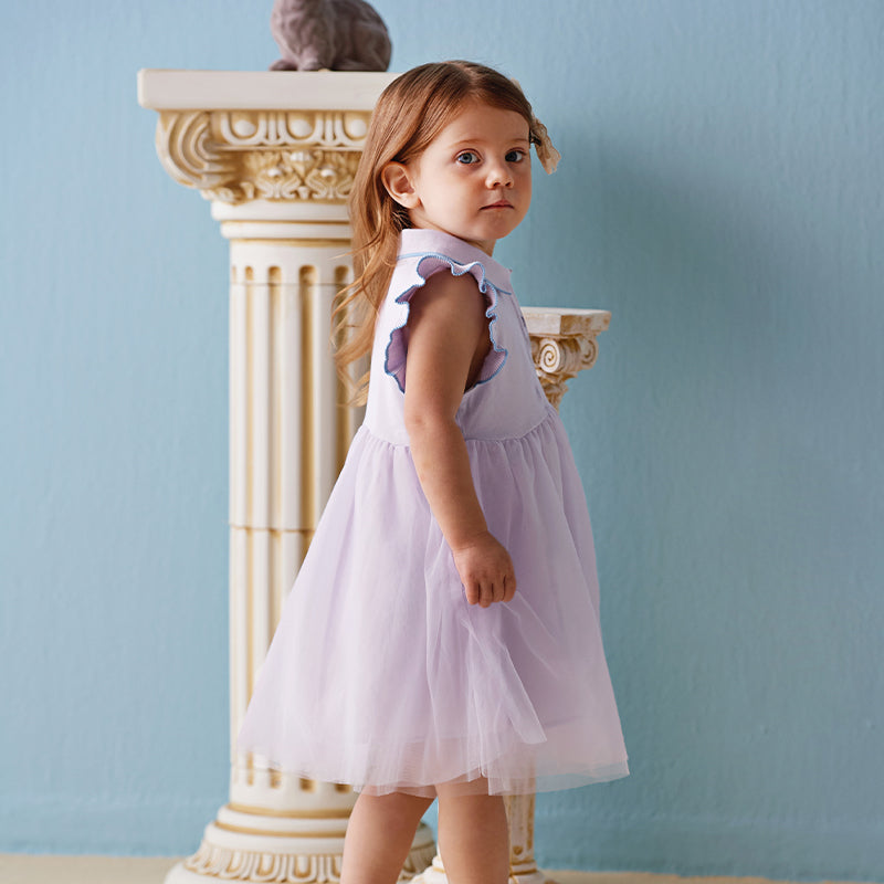 فستان بنات صيفي باللون البنفسجي من قماش محبوك مع تنورة تول، بأسلوب غير رسمي