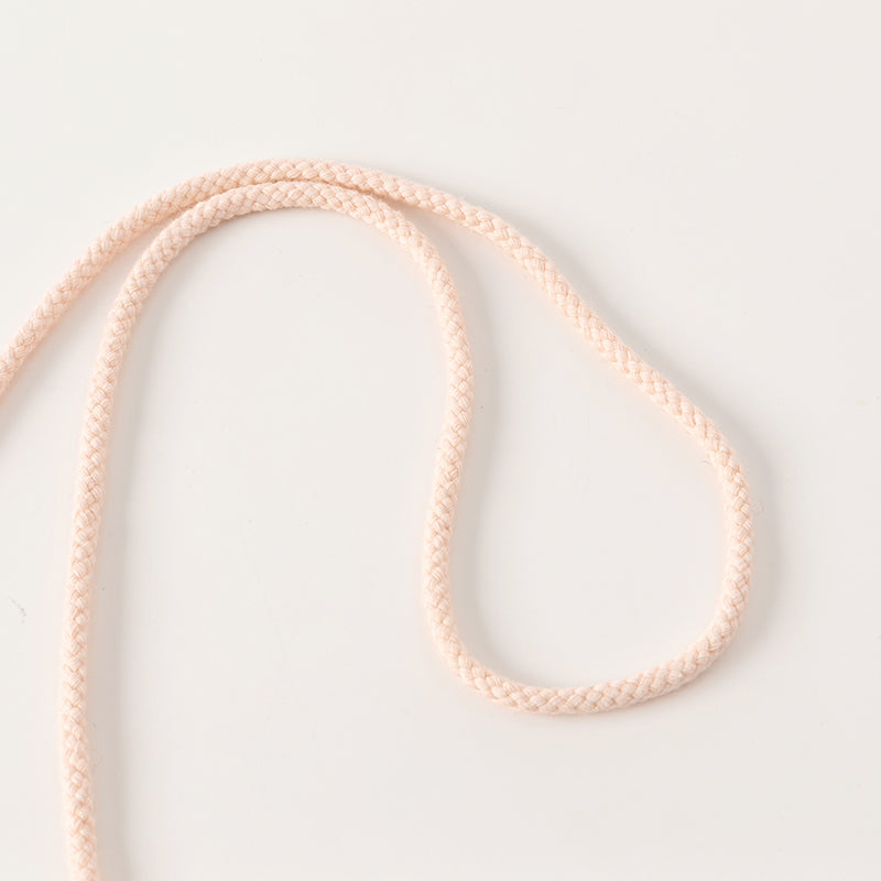 فستان شبكي وردي فاتح لحمي صيفي للفتيات مع تطريز ووشاح كتف زخرفي (يشمل حقيبة كروس)