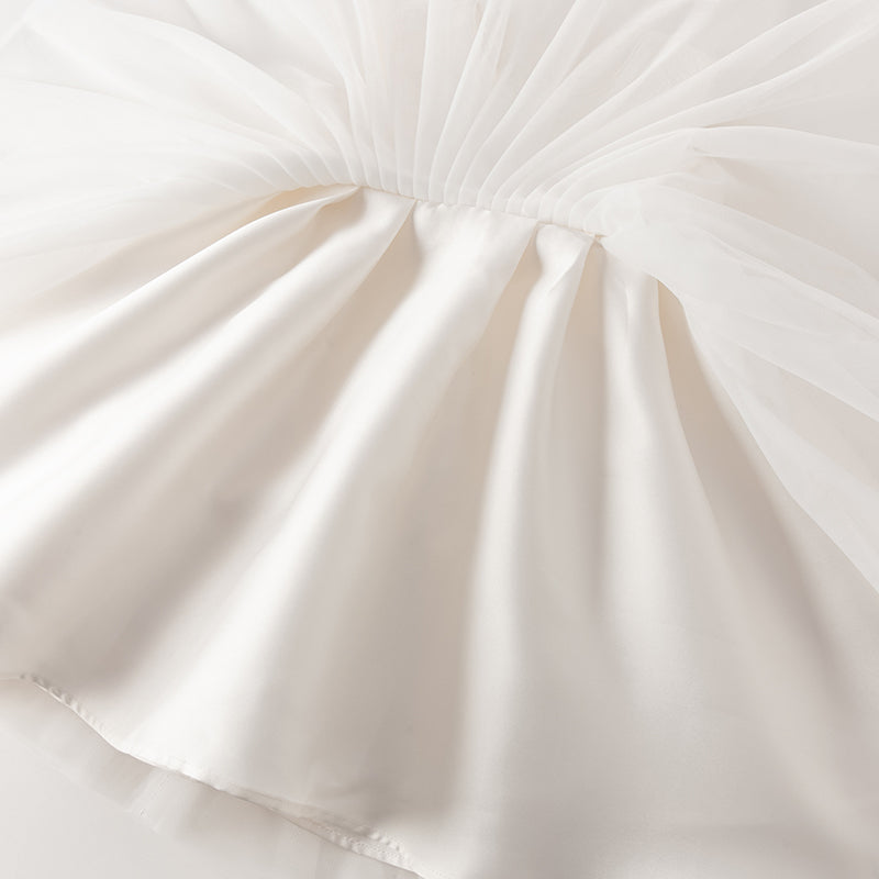 فستان بنات صيفي من التول أبيض فاتح مزين ببندلة فراشة شبكية قابلة للإزالة تصميم أميري(متضمن إكسسوار شعر)