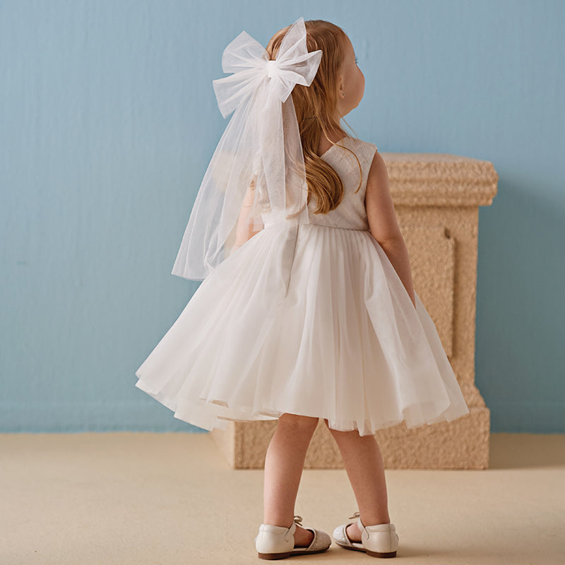 فستان بنات صيفي من التول أبيض فاتح مزين ببندلة فراشة شبكية قابلة للإزالة تصميم أميري(متضمن إكسسوار شعر)