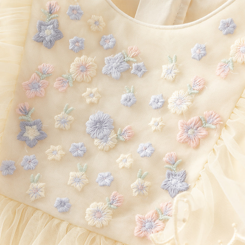 فساتين أميرات صيفية مطرزة باللون الأصفر للبنات الصغيرات