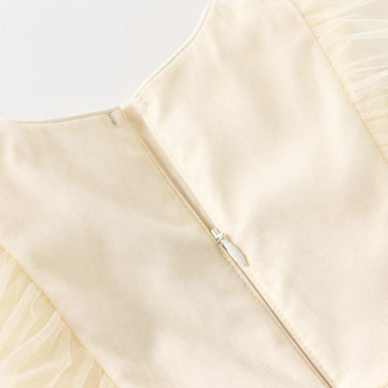 فساتين أميرات صيفية مطرزة باللون الأصفر للبنات الصغيرات