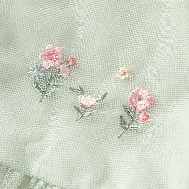 فستان صيفي للبنات الصغيرات من التول باللون الأخضر بتصميم أنيق وراقي