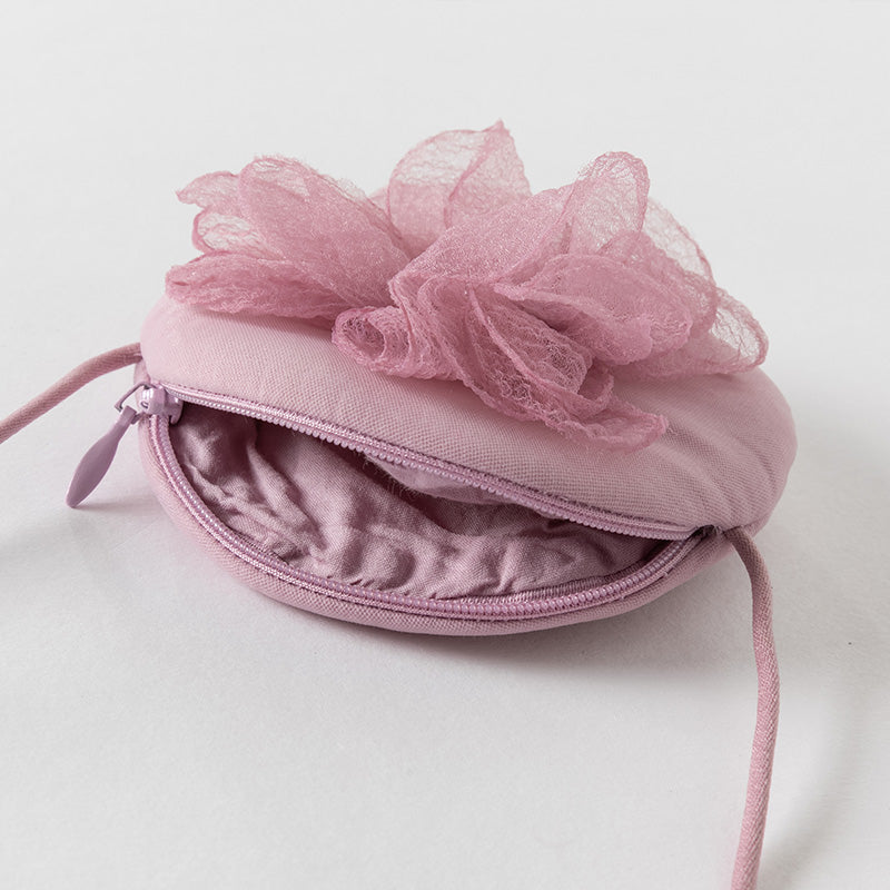 فستان صيفي للبنات الصغيرات من التول باللون بنفسجي غباري بأكمام مزخرفة متطايرة (يشمل حقيبة كروس)