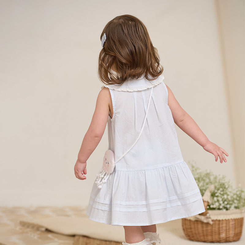 فستان بنات صيفي من القطن بدون أكمام مخطط بالأزرق والأبيض (يشمل حقيبة كروس)