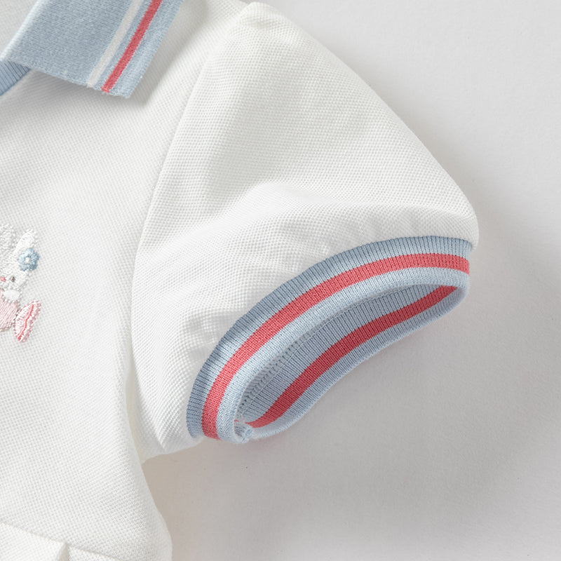 فستان بنات صيفي أبيض بياقة بولو، أسلوب رياضي