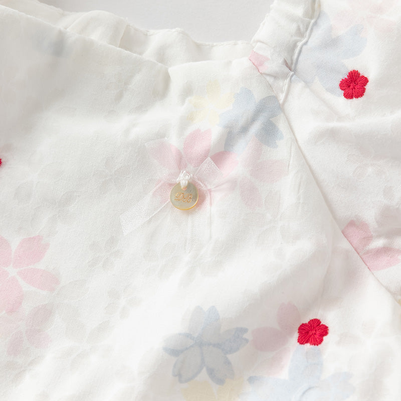 فستان بنات صيفي بأكمام قصيرة مزخرف بطباعة زهرية مع تنورة منفاشية، تصميم أميرة وحلو