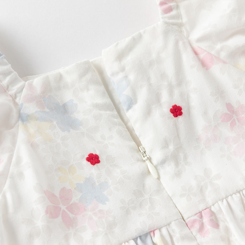 فستان بنات صيفي بأكمام قصيرة مزخرف بطباعة زهرية مع تنورة منفاشية، تصميم أميرة وحلو