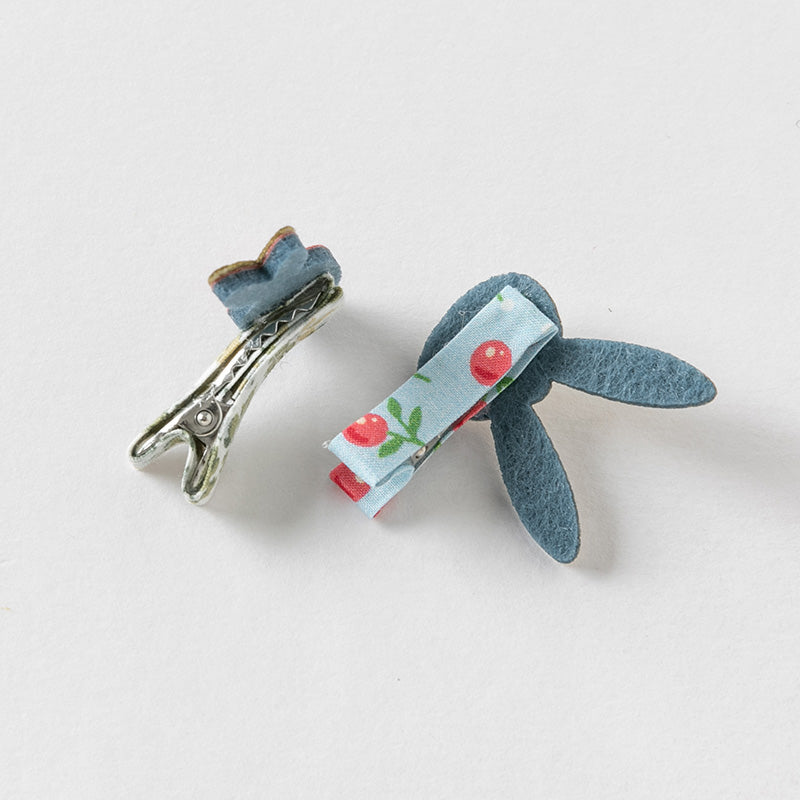 مجموعة مشابك شعر للبنات الصغيرات بطابع كرتوني – 4 تصاميم (يونيكورن / فراشة / دعسوقة / أرنب) من القماش مع لمسات لامعة