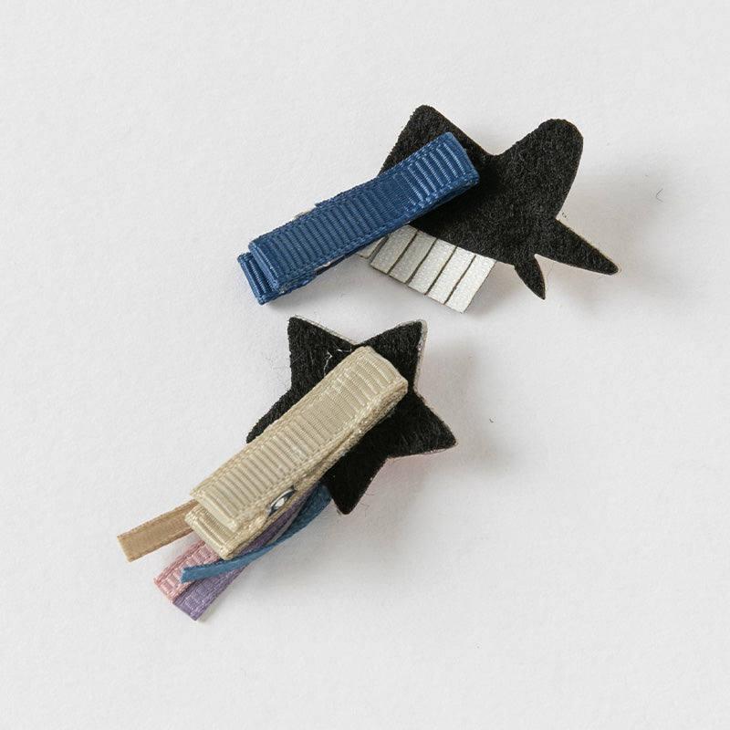 مجموعة مشابك شعر للبنات الصغيرات بطابع كرتوني – 4 تصاميم (يونيكورن / فراشة / دعسوقة / أرنب) من القماش مع لمسات لامعة