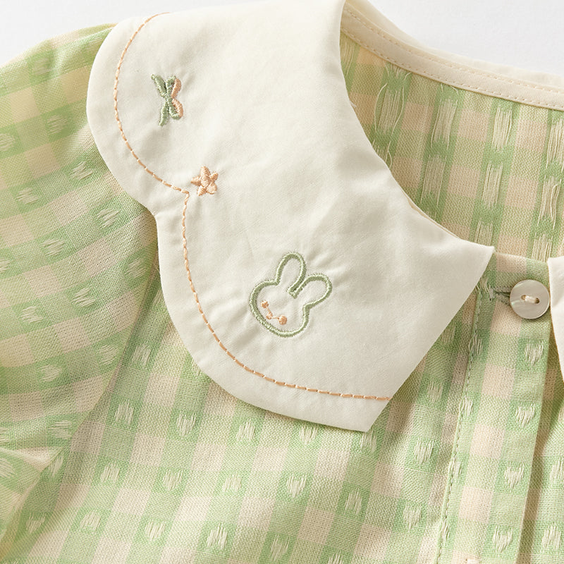 فستان بنات صيفي من القطن الخالص بنقشة مربعات خضراء مع أكمام منفوشة (يشمل حقيبة كروس بودي)