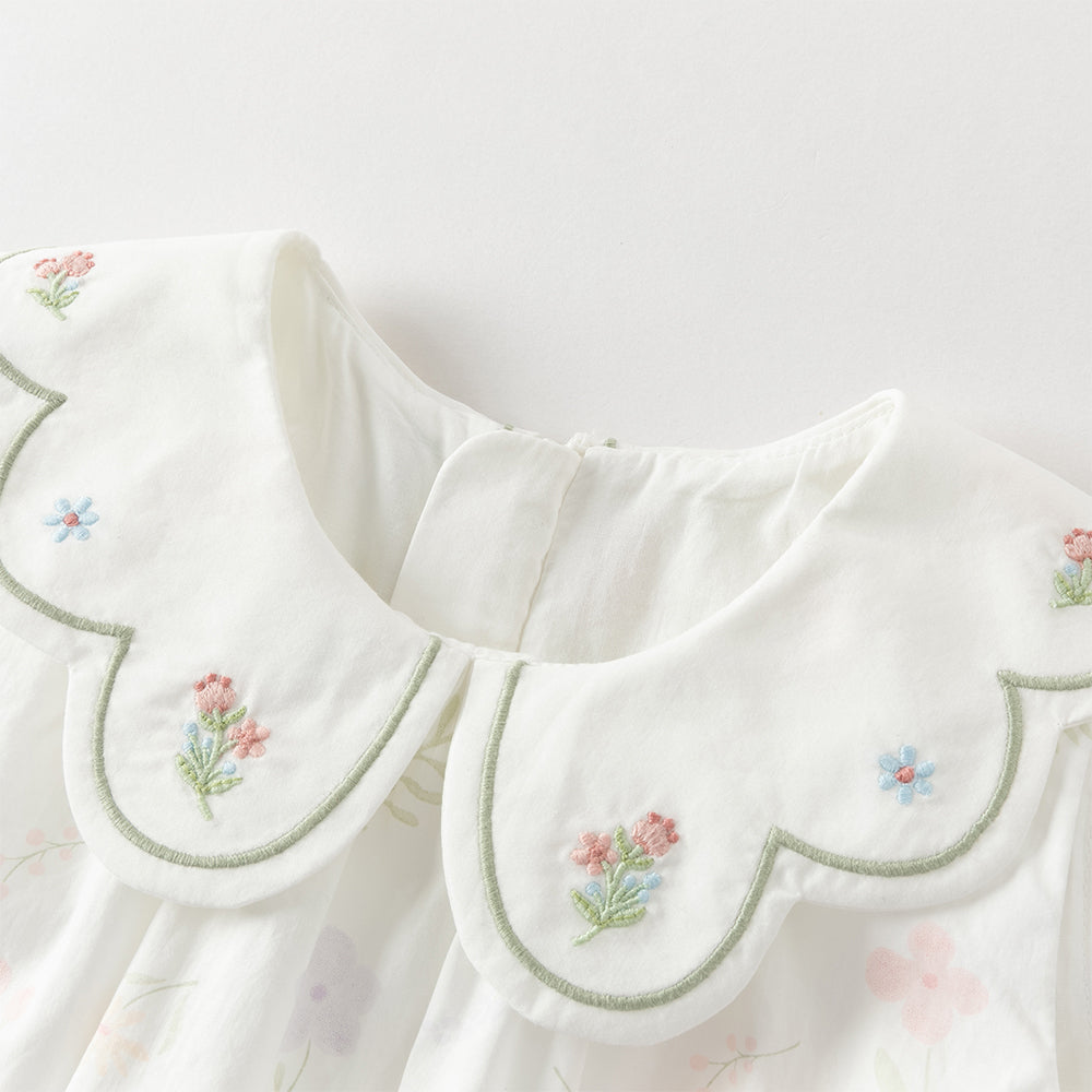 فستان بنات صيفي بدون أكمام بطبعة زهور وياقة بيتر بان بتصميم حافة منتفخة بأسلوب لطيف