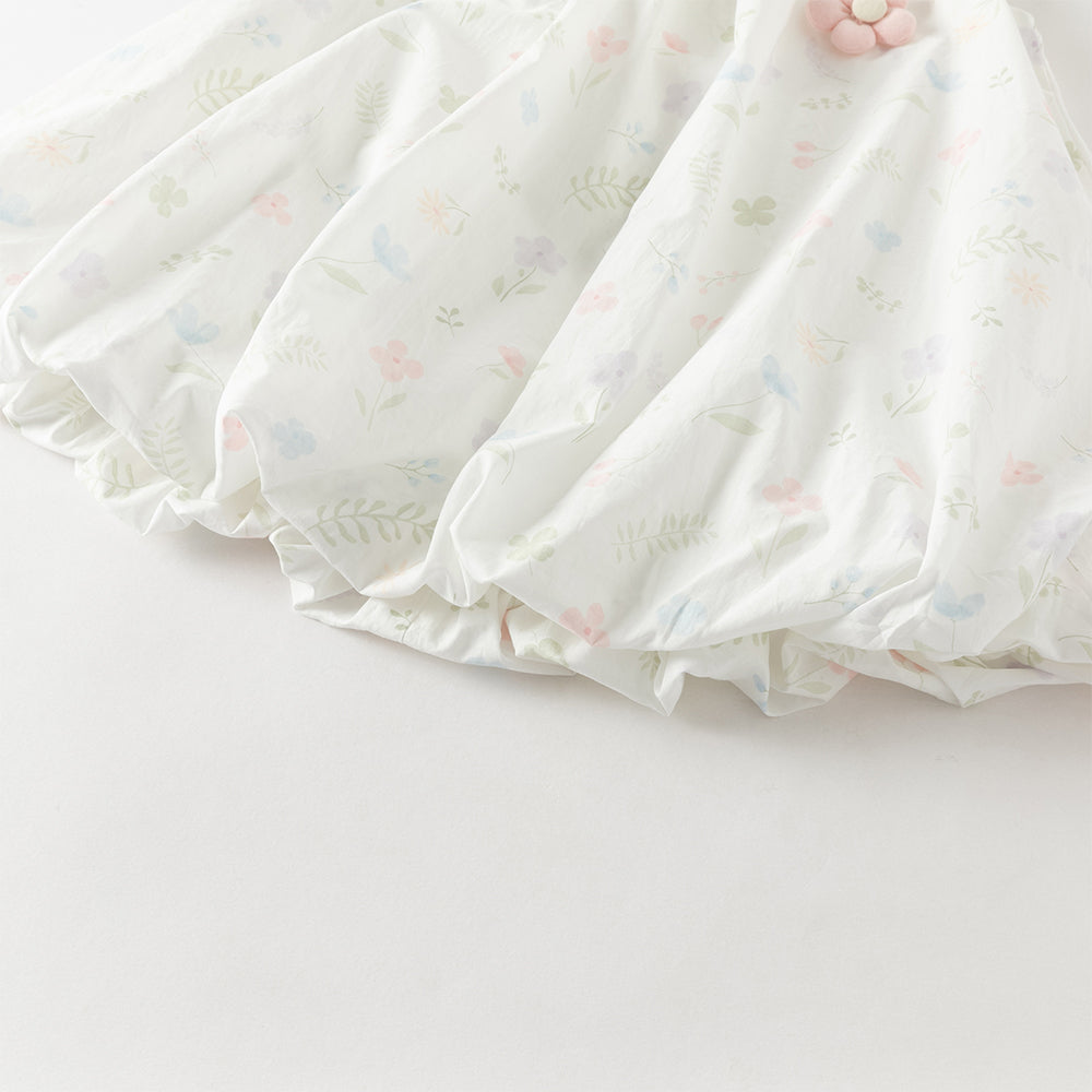 فستان بنات صيفي بدون أكمام بطبعة زهور وياقة بيتر بان بتصميم حافة منتفخة بأسلوب لطيف