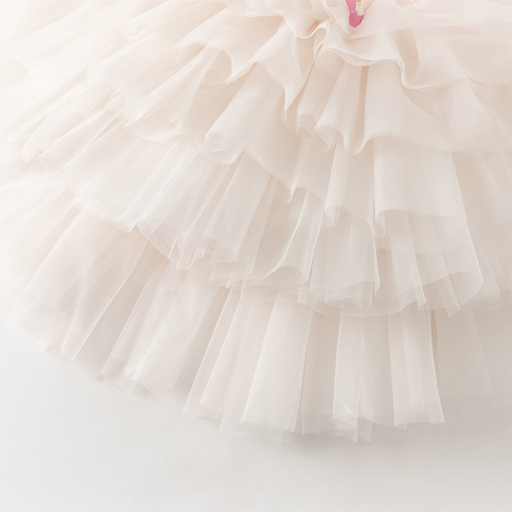 فستان بنات صيفي وردي بدون أكمام من التول بأسلوب أميرة مع فراشات ثلاثية الأبعاد وحزام قابل للإزالة