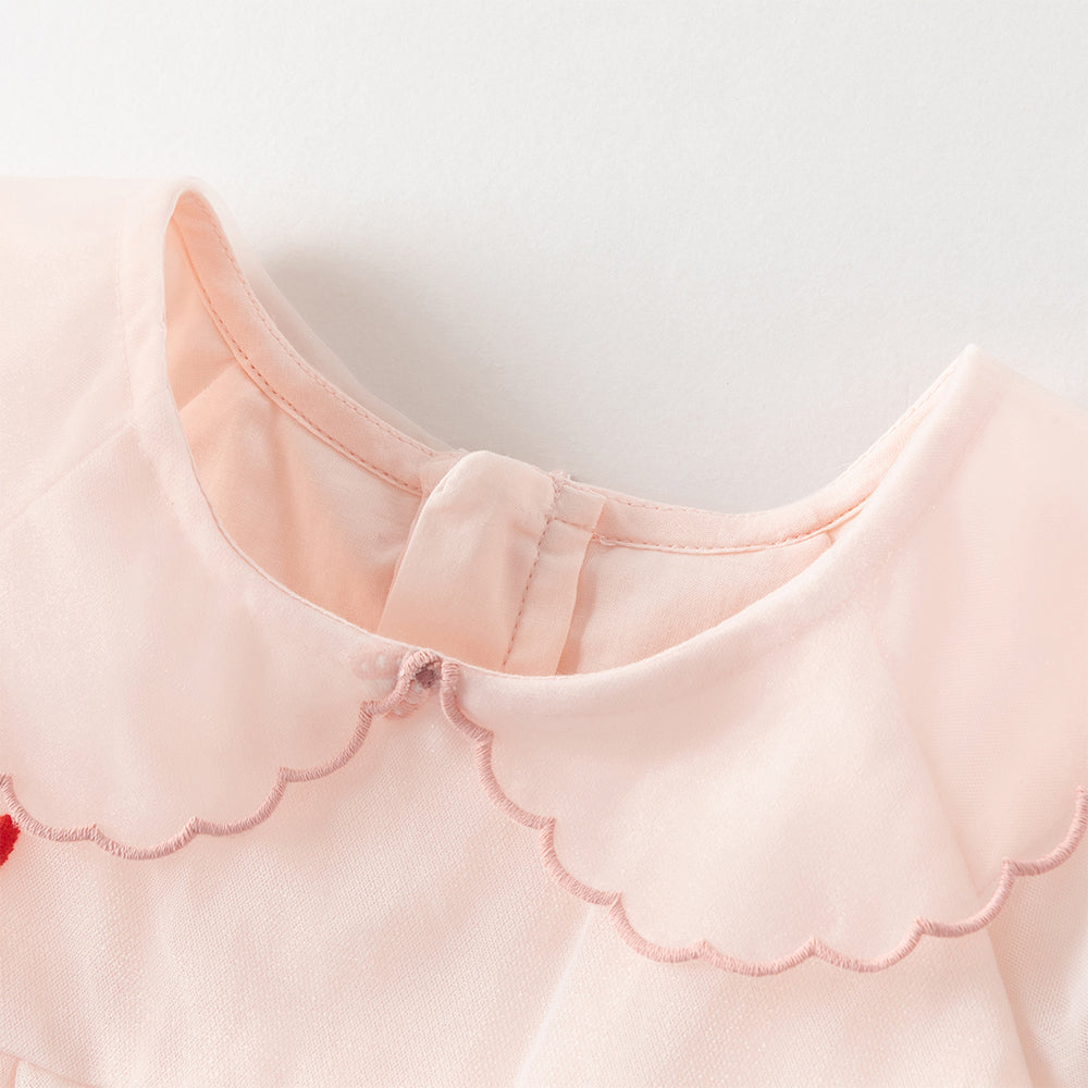 فستان بنات صيفي وردي من التول بتطريز قلوب وزهور (مع حقيبة كروس بودي متطابقة)