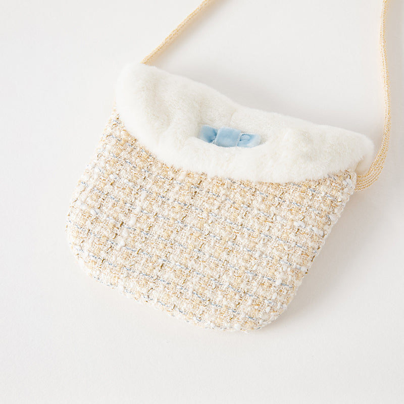 فستان للأطفال بأكمام طويلة من قماش تويد بلون أبيض حليبي مع تنورة من التول، بتصميم كلاسيكي أنيق