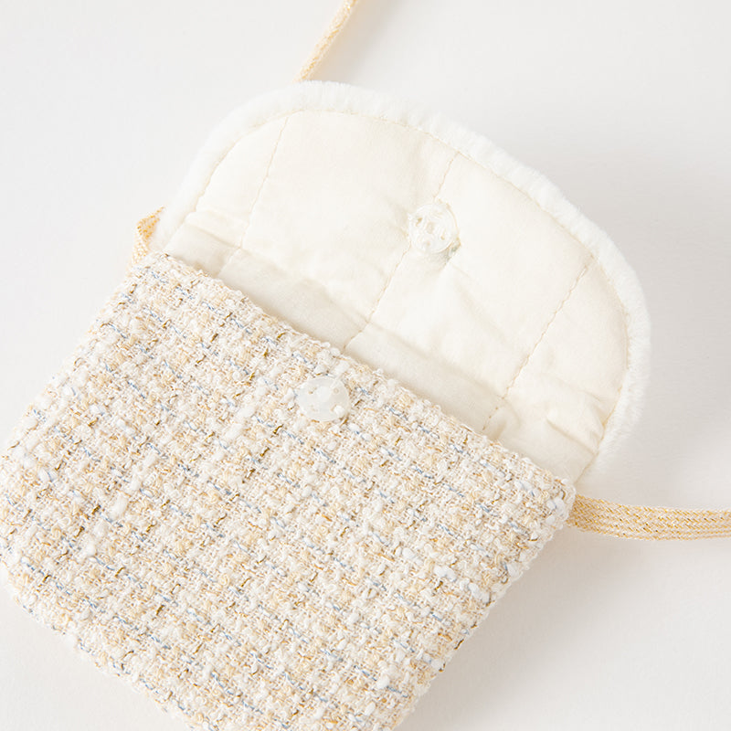 فستان للأطفال بأكمام طويلة من قماش تويد بلون أبيض حليبي مع تنورة من التول، بتصميم كلاسيكي أنيق