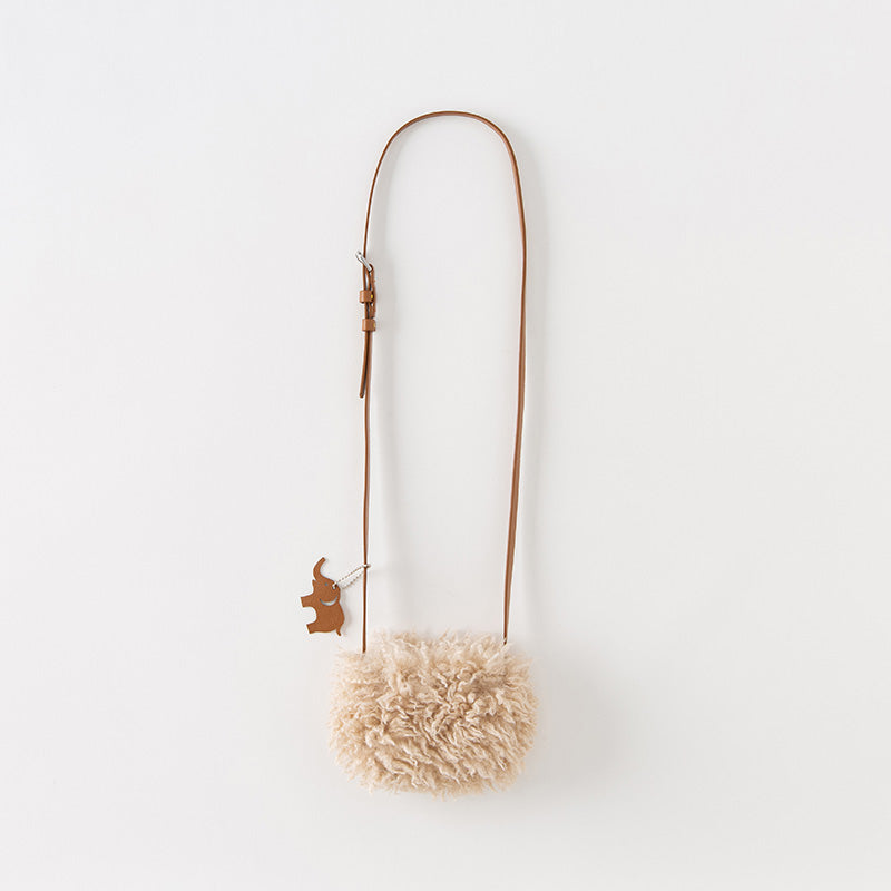 حقيبة كروس بودي كاكي لطيفة للبنات، بتصميم من الفرو الصناعي