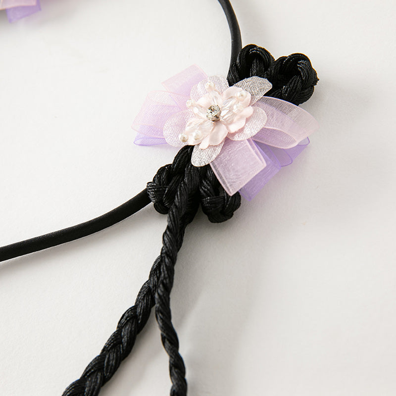 طوق شعر مضفر بأسلوب صيني تقليدي – ضفائر سوداء مع زهور بنفسجية وشرّابات للبنات