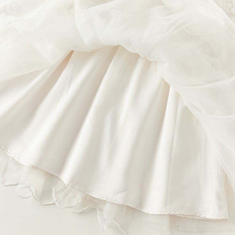 فستان بنات طويل الأكمام من التول باللون البيج بأسلوب أميرة مع تطريز فاخر