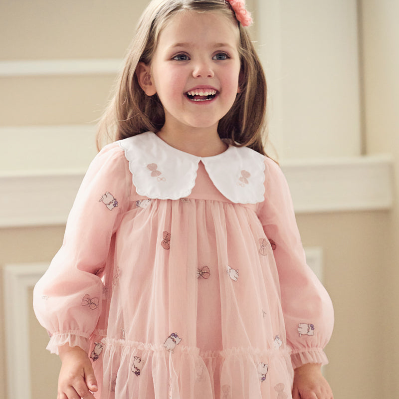 فستان بنات طويل الأكمام من التول باللون الوردي بأسلوب لطيف