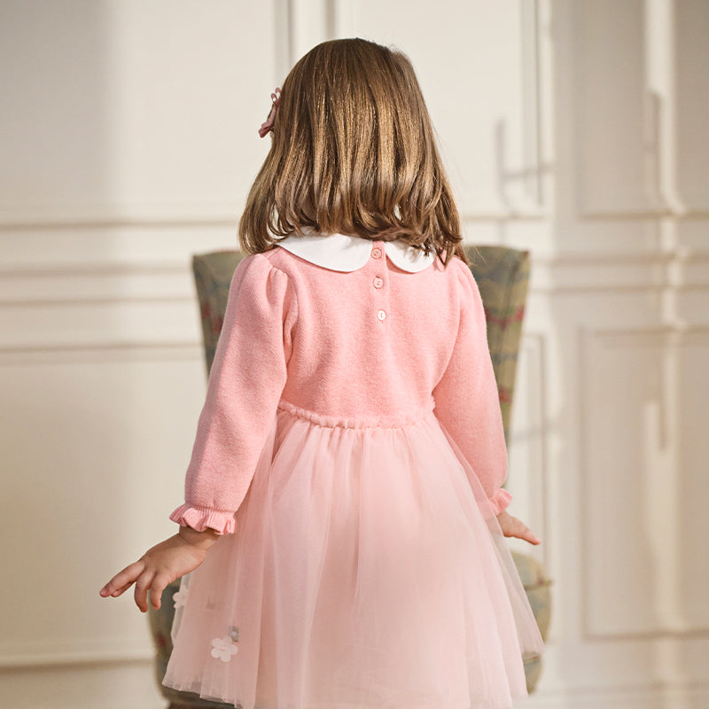 فستان بنات طويل الأكمام من قماش محبوك باللون الوردي بأسلوب لطيف مع تنورة تول بأسلوب أميرة