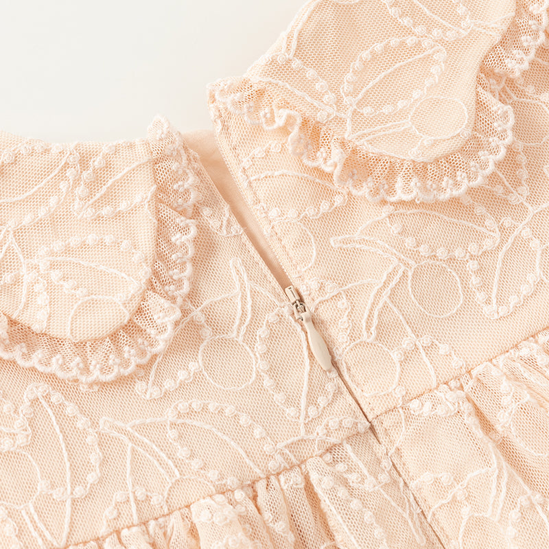 فستان بنات طويل الأكمام من التول باللون الوردي الفاتح بأسلوب أنيق