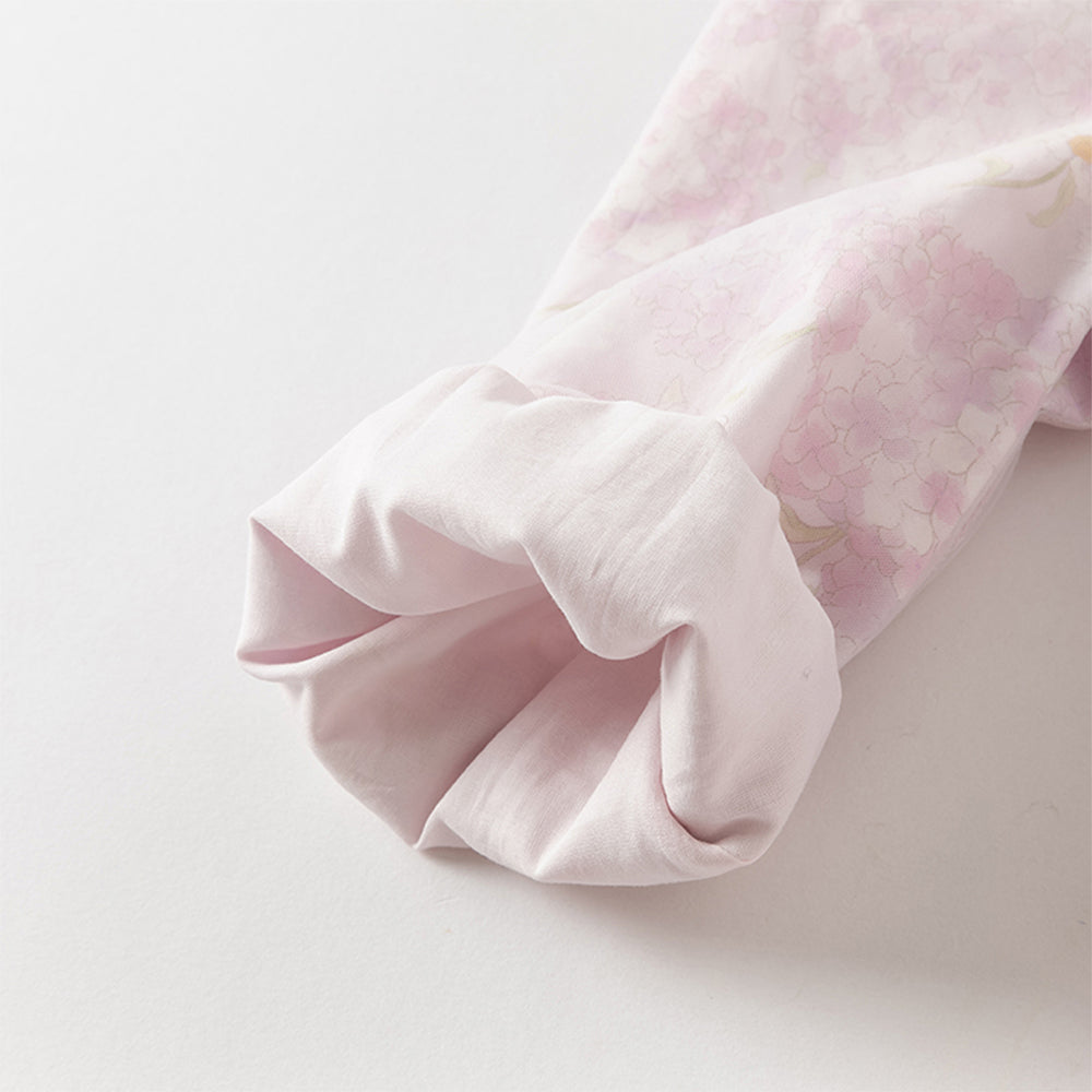 فستان بنات بأكمام طويلة من التول بالبنفسجي الفاتح مع طباعة أزهار الهيدرانجيا بأسلوب صيني عصري