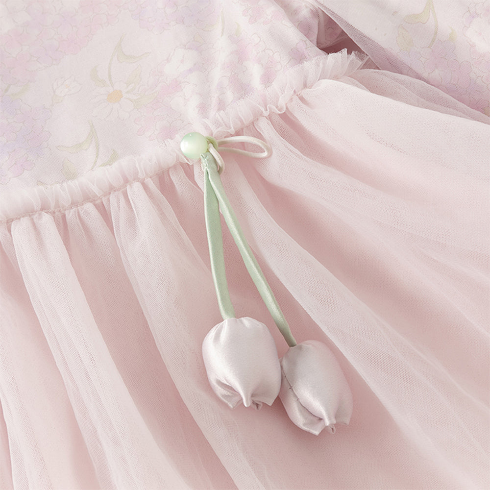 فستان بنات بأكمام طويلة من التول بالبنفسجي الفاتح مع طباعة أزهار الهيدرانجيا بأسلوب صيني عصري