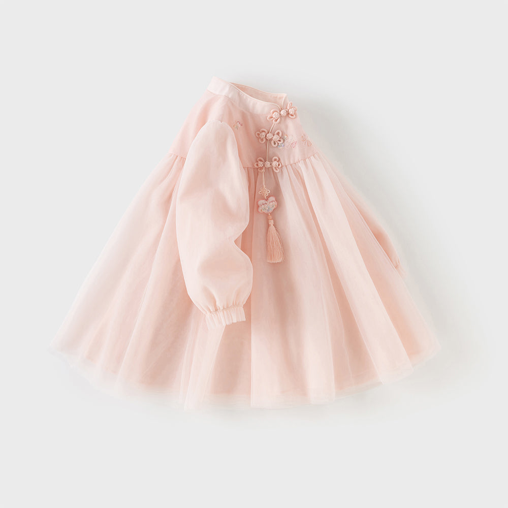 فستان بنات طويل الأكمام من التول باللون الوردي بأسلوب صيني عصري (يشمل زينة تدلي من الخيوط الصينية)