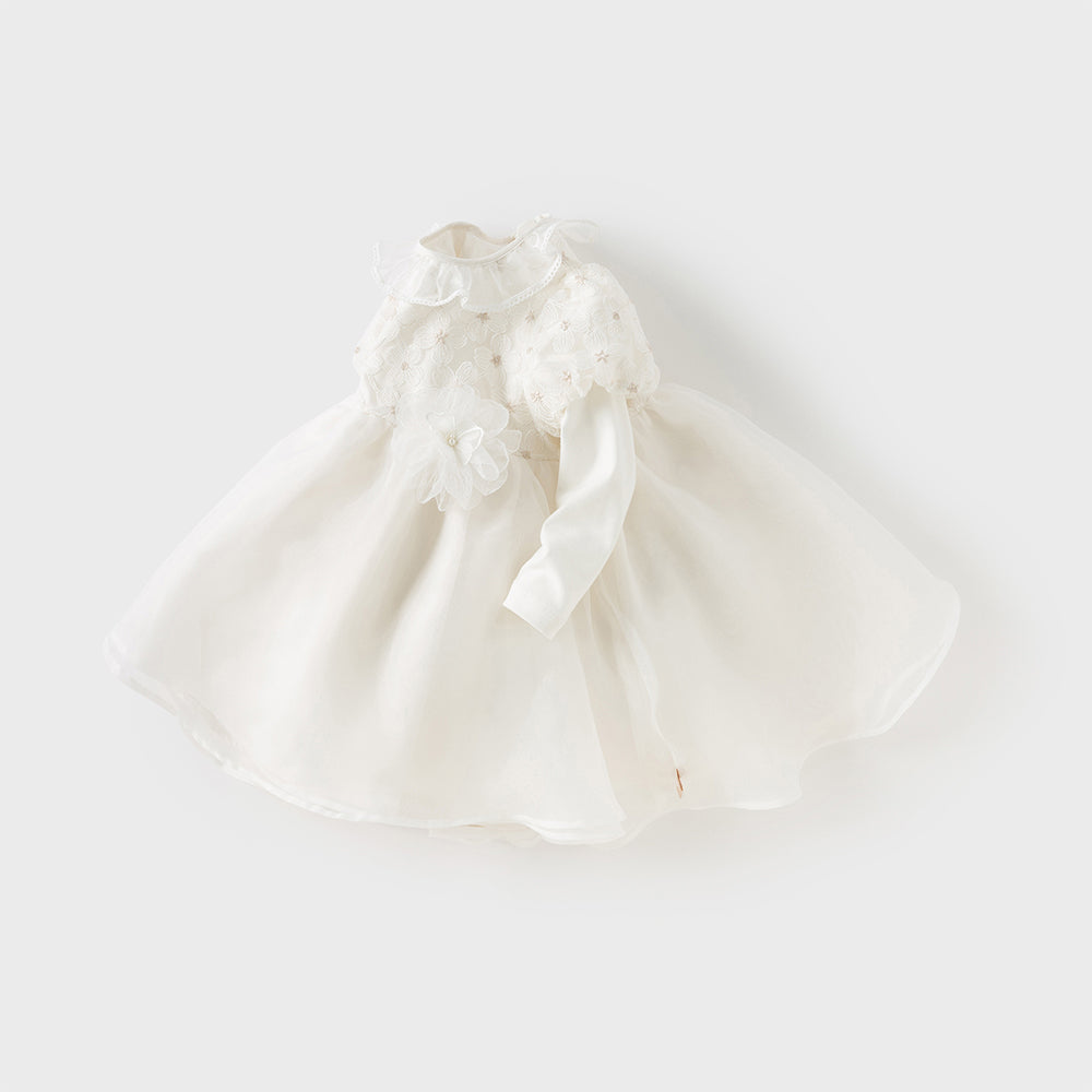 فستان أميرة للبنات الصغيرات بأكمام طويلة من التول الأبيض بتصميم فاخر مزين بزهرات ثلاثية الأبعاد قابلة للإزالة