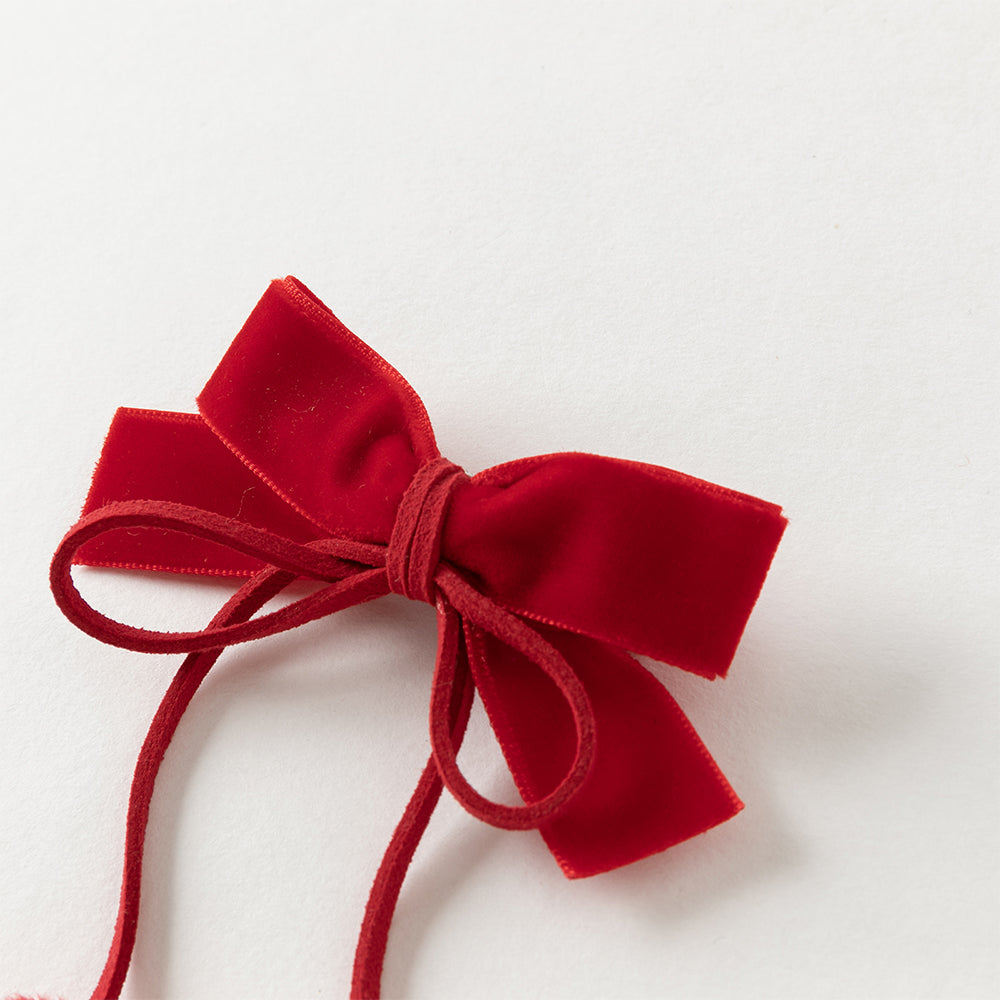 فستان شعر أحمر مع فيونكة وزينة بوم بوم - مشبك شعر احتفالي للبنات