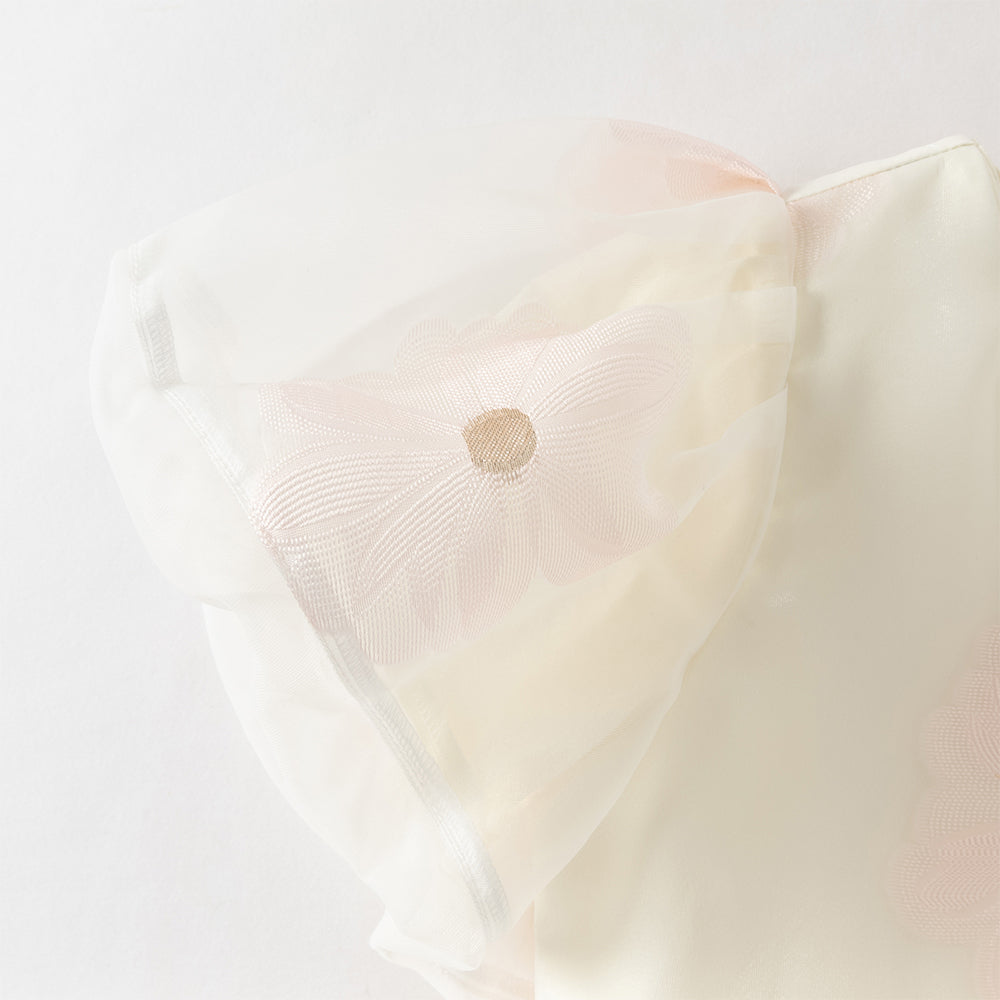 فستان بنات صيفي وردي بياقة دائرية وأكمام منفوشة مع تطريز زهور بأسلوب أميرة